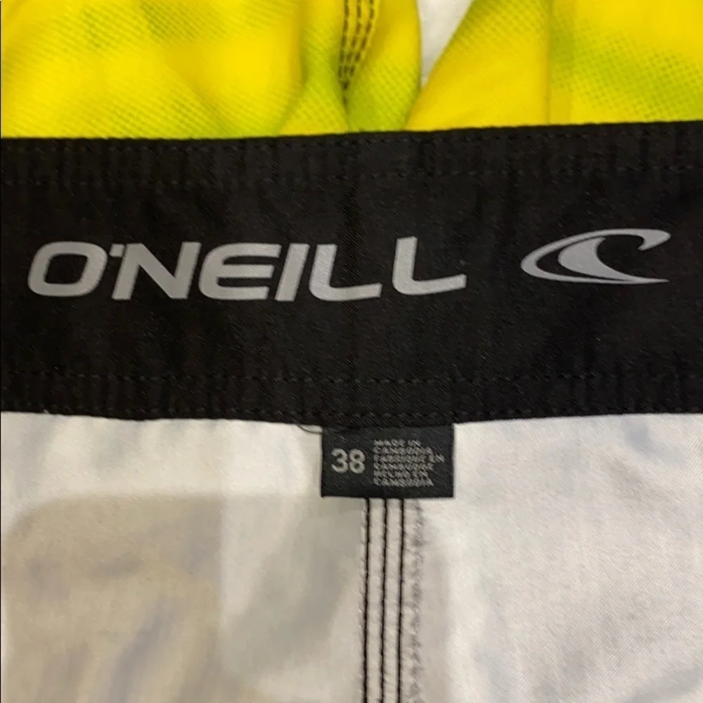 O’Neill Board Shorts Grey & Red SZ 38